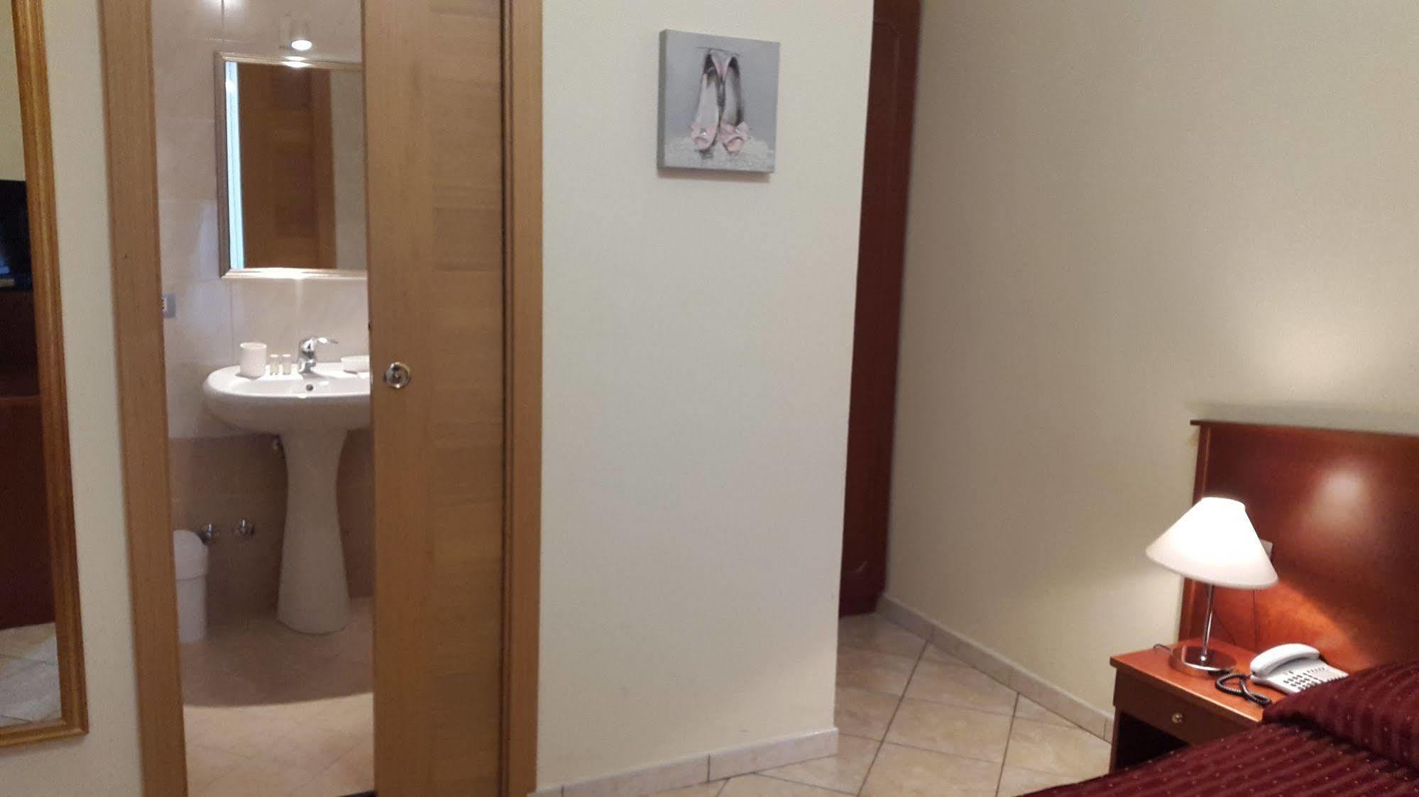 Residenza Praetoria Guest house 3*